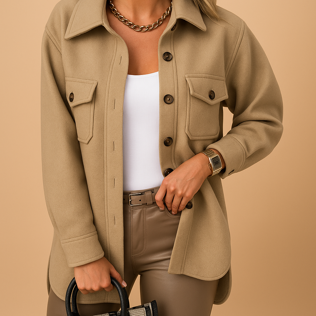 Wind and waterproof women's jacket with collar and buttons